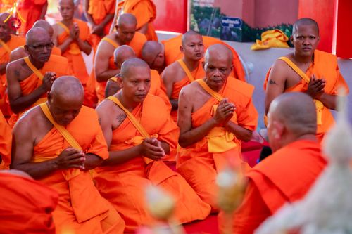 ภาพ No.285421:วันเสาร์ที่ 6 ธันวาคม พ.ศ.2568  พิธีอุปสมบทหมู่ ธรรมทายาท รุ่นบูชาธรรมมหาปูชนียาจารย์ ประจำปี 2568  ณ วัดเกาะแก้วประชานุรักษ์ ต.ชัยนาม อ.วังทอง จ.พิษณุโลก