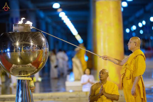 ภาพ No.81915:พิธีฉลองชัยสวดธรรมจักรครบ 5,399,999,999  จบ เนื่องในวันวิสาขบูชา วันเสาร์ที่ 3 มิถุนายน 2566 ณ ลานธรรมพระมหาธรรมกายเจดีย์ วัดพระธรรมกาย จ.ปทุมธานี