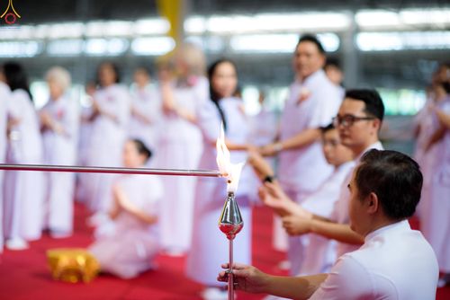 ภาพ No.286406:วันอาทิตย์ที่ 13 กรกฎาคม พ.ศ.2568 พิธีปฎิบัติธรรม และพิธีจุดเทียนใจ ไฟนิรันดร์ อนันตชัย ณ สภาธรรมกายสากล วัดพระธรรมกาย