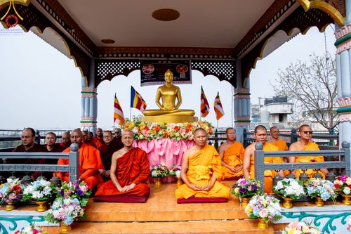 ภาพ No.313342:วันพุธที่ 11 มีนาคม พ.ศ. 2569 พิธีตัดปอยผมโครงการบรรพชาสามเณร  ณ วัดอเชศวร (Aksheswar Mahavihar) ประเทศเนปาล