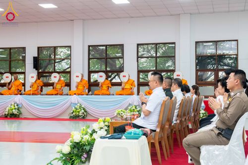 ภาพ No.314547:วันศุกร์ที่ 20 มีนาคม พ.ศ. 2569 พิธีบำเพ็ญกุศล คุณพ่อณรงค์ จินตมากุล โยมบิดา พระครูปลัดรัตนวีรวัฒน์ (รังสฤษดิ์ อิทฺธิจินตโก) ที่ปรึกษาเจ้าคณะจังหวัดปทุมธานี เจ้าอาวาสวัดพระธรรมกาย  ณ ห้องปลูกศรัทธา 2 วัดพระธรรมกาย ปทุมธานี