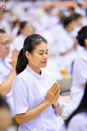 ภาพ No.160369:พิธีทอดผ้าป่าสมทบกฐินวัดพระธรรมกาย และสมทบกฐิน 30,000 วัดทั่วไทย ครั้งที่ 3 ณ สภาธรรมกายสากล วัดพระธรรมกาย วันพฤหัสบดีที่ 10 ตุลาคม พ.ศ. 2567