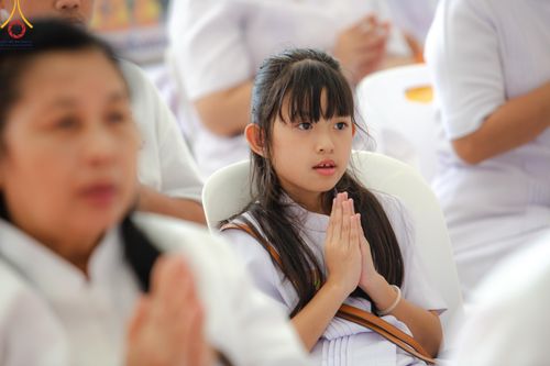 ภาพ No.137765:พิธีอุปสมบทสามเณรอุทิศชีวิต 11 รูป วันวิสาขบูชา พุธที่ 22 พฤษภาคม พ.ศ.2567 ณ อุโบสถ วัดพระธรรมกาย