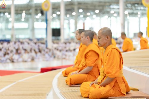 ภาพ No.337816:วันอาทิตย์ต้นเดือน 5 กรกฎาคม พ.ศ.2569 พิธีบูชาข้าวพระ ณ สภาธรรมกายสากล วัดพระธรรมกาย