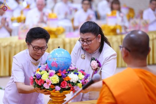 ภาพ No.64174:พิธีทอดกฐินสามัคคี เพื่อการเผยแผ่วิชชาธรรมกายและมหาปฏิสังขรณ์ วัดพระธรรมกายเท็กซัส ประเทศสหรัฐอเมริกา วันอาทิตย์ที่ 30 เดือนตุลาคม พ.ศ. 2565