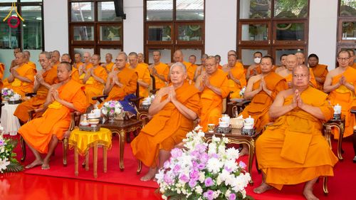 ภาพ No.315835:วันพฤหัสบดีที่ 26 มีนาคม พ.ศ. 2569 พิธีบำเพ็ญกุศล คุณพ่อณรงค์ จินตมากุล  สิริอายุ 99 ปี 11 เดือน โยมบิดา พระครูปลัดรัตนวีรวัฒน์ (รังสฤษดิ์ อิทฺธิจินตโก) ที่ปรึกษาเจ้าคณะจังหวัดปทุมธานี เจ้าอาวาสวัดพระธรรมกาย  ณ ห้องปลูกศรัทธา 2 วัดพระธรรมกาย ปทุมธานี