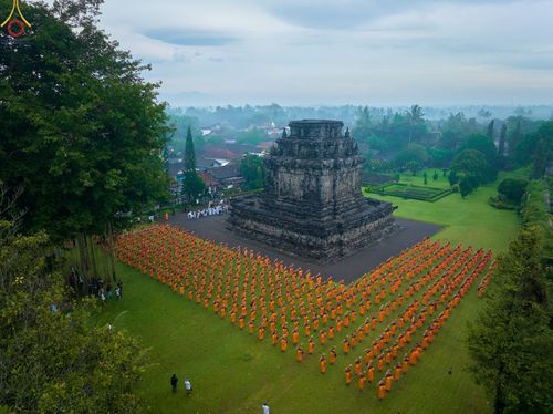 ธรรมยาตรา ณ มหาเจดีย์บรมพุทโธ ประเทศอินโดนีเซีย วันที่ 24 ธันวาคม พ.ศ. 2565