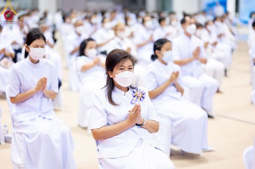 ภาพ No.91009:พิธีบำเพ็ญกุศลสวดพระอภิธรรม  อุบาสกถาวร พรหมถาวร (อุบาสกผู้ปั้นพระ) คืนที่ 6 วันพฤหัสบดีที่ 19 ตุลาคม พ.ศ. 2566 ณ ห้องแก้วสารพัดนึก 1 สภาธรรมกายสากล วัดพระธรรมกาย จ.ปทุมธานี
