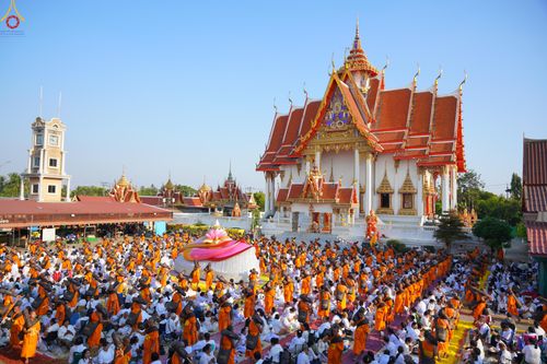 ภาพ No.295385:วันที่ 16 มกราคม พ.ศ. 2569 พิธีต้อนรับพระธรรมยาตรา อนุสรณ์สถานลำดับที่ 4 (ภาพชุดที่ 2) สถานที่เกิดด้วยกายธรรม ณ วัดโบสถ์บน ต.บางคูเวียง จ.นนทบุรี ในโครงการธรรมยาตรา กตัญญูบูชา มหาปูชนียาจารย์ พระมงคลเทพมุนี(สด จนฺทสโร) พระผู้ปราบมาร อนุสรณ์สถาน 7 แห่ง ปี