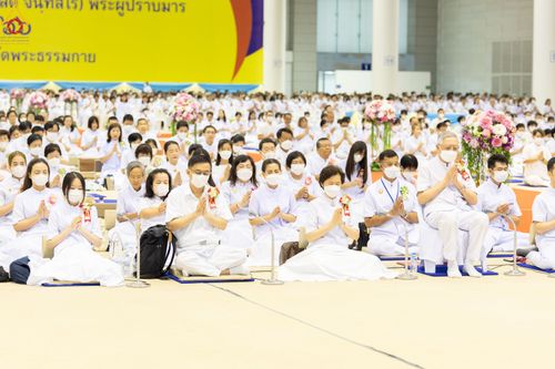 ภาพ No.89900:พิธีปฎิบัติธรรมและพิธีทอดผ้าป่าสมทบกฐินครั้งที่ 3 เนื่องใน 139 ปี วันคล้ายวันเกิดด้วยรูปกายเนื้อ พระมงคลเทพมุนี (สด จนฺทสโร) พระผู้ปราบมาร วันอังคารที่ 10 ตุลาคม พ.ศ. 2566 ณ วัดพระธรรมกาย จ.ปทุมธานี