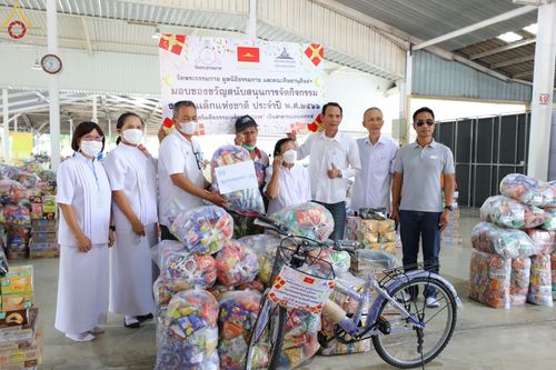 ภาพ No.71113:วัดพระธรรมกาย มูลนิธิธรรมกาย และเครือข่ายคณะศิษยานุศิษย์วัดพระธรรมกายทั่วโลก  มอบของขวัญสนับสนุนการจัดกิจกรรมเนื่องในงานวันเด็กแห่งชาติ ประจำปี พ.ศ.๒๕๖๖