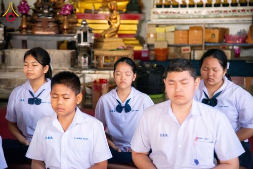 ภาพ No.305076:วันที่ 28 มกราคม พ.ศ. 2569 พิธีทอดผ้าป่าทำนุบำรุงศาสนสถาน ณ วัดเกิดการอุดม อ.คลองหลวง จ.ปทุมธานี ในโครงการธรรมยาตรา กตัญญูบูชา มหาปูชนียาจารย์ พระมงคลเทพมุนี(สด จนฺทสโร) พระผู้ปราบมาร อนุสรณ์สถาน 7 แห่ง ปีที่ 14