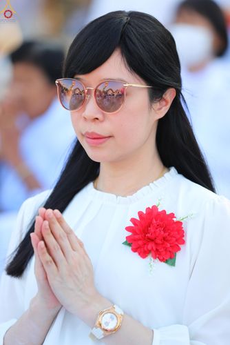 ภาพ No.302059:วันที่ 23 มกราคม พ.ศ. 2569 พิธีจุดประทีปธรรมถวายเป็นพุทธบูชา และบูชาธรรมมหาปูชนียาจารย์  ณ อนุสรณ์สถานลำดับที่ 5 สถานที่เผยแผ่วิชชาธรรมกายครั้งแรก อนุสรณ์สถานบางปลา วัดบางปลา อำเภอบางเลน จังหวัดนครปฐม ในโครงการธรรมยาตรา กตัญญูบูชา มหาปูชนียาจารย์ พระมงคล