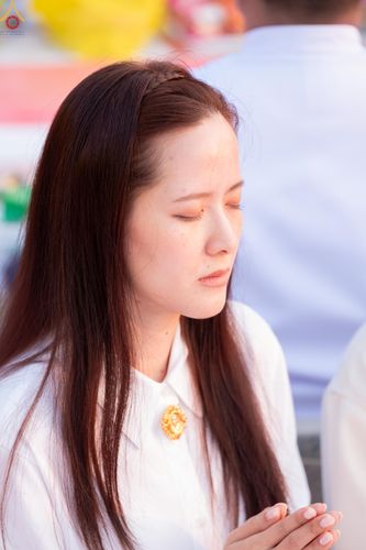 ภาพ No.294381:วันที่ 14 มกราคม พ.ศ. 2569 พิธีตักบาตรพระธรรมยาตรา ณ วัดสองพี่น้อง ต.ต้นตาล อ.สองพี่น้อง จ.สุพรรณบุรี ในโครงการธรรมยาตรา กตัญญูบูชา มหาปูชนียาจารย์ พระมงคลเทพมุนี(สด จนฺทสโร) พระผู้ปราบมาร อนุสรณ์สถาน 7 แห่ง ปีที่ 14