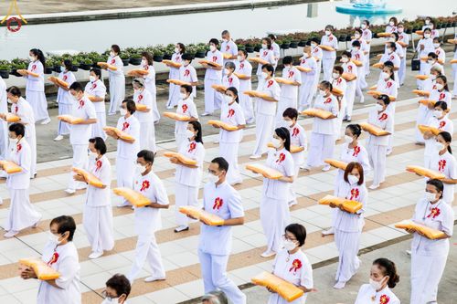 ภาพ No.64489:พิธีบรรพชาสามเณรธรรมทายาท โครงการอุปสมบทบูชาธรรมมหาปูชนียาจารย์ วันเสาร์ที่ 26 พฤศจิกายน พ.ศ. 2565 ณ วัดพระธรรมกาย จ.ปทุมธานี