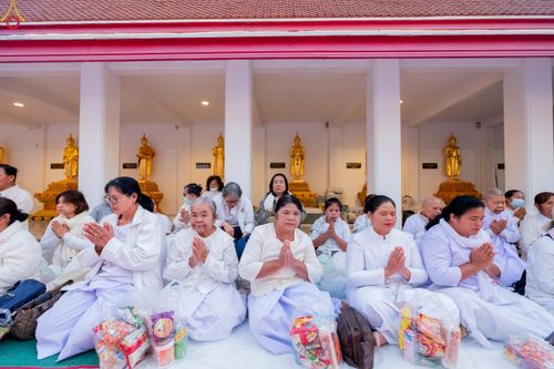 ภาพ No.294345:วันที่ 14 มกราคม พ.ศ. 2569 พิธีตักบาตรพระธรรมยาตรา ณ วัดสองพี่น้อง ต.ต้นตาล อ.สองพี่น้อง จ.สุพรรณบุรี ในโครงการธรรมยาตรา กตัญญูบูชา มหาปูชนียาจารย์ พระมงคลเทพมุนี(สด จนฺทสโร) พระผู้ปราบมาร อนุสรณ์สถาน 7 แห่ง ปีที่ 14
