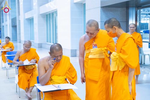 ภาพ No.309591:วันที่ 12 กุมภาพันธ์ พ.ศ. 2569 การสอบบาลีสนามหลวง ประจำปี 2569 ประโยค 1-2, ป.ธ.3/ ประโยค บ.ศ.1-2, บ.ศ.3 ณ สนามสอบประจำจังหวัดปทุมธานี แห่งที่ 2  วัดพระธรรมกาย อ.คลองหลวง จ.ปทุมธานี