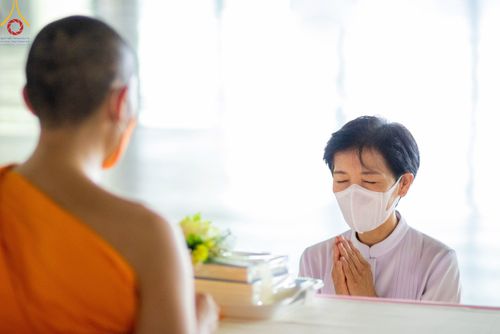 ภาพ No.81172:พิธีถวายหนังสือธรรมะ บาลี นักธรรม ทางก้าวหน้า วันเสาร์ที่ 27 พฤษภาคม พ.ศ. 2566 ณ บ้านแก้วเรือนทองคุณยายอาจารย์ฯ สภาธรรมกายสากล