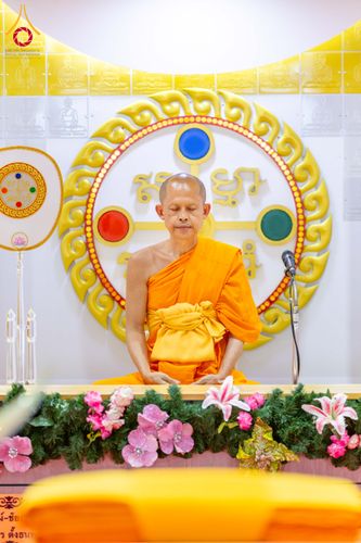 ภาพ No.315619:วันอาทิตย์ ที่ 22 มีนาคม พ.ศ. 2569 พิธีทอดผ้าป่าฉลองพระประธาน พิธีประดิษฐานพระบรมสารีริกธาตุในองค์พระประธาน พิธีจารึกชื่อบรรจุในแผ่นฌาน ณ ศูนย์ปฏิบัติธรรมสมุทรปราการ (บางบ่อ)