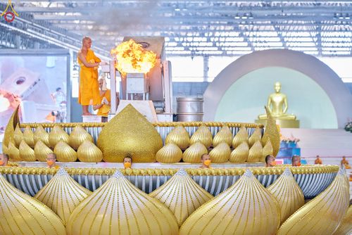 ภาพ No.77778:พิธีหล่อพระบรมพุทธเจ้า ทิศตะวันตก  วันอาทิตย์ที่ 19 มีนาคม พ.ศ. 2566 ณ วัดพระธรรมกาย จ.ปทุมธานี