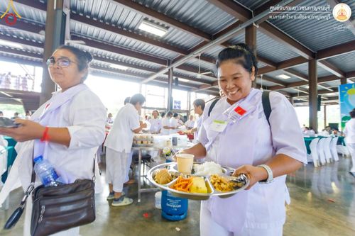 ภาพ No.152302:โครงการอบรมอุบาสก อุบาสิกาแก้ว ตัวแทนทอดกฐิน 30,000 วัด ทั่วไทย ระหว่างวันที่ 6-8 กันยายน พ.ศ. 2567 ณ ศูนย์อบรมเยาวชนกาญจนบุรี