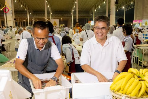 ภาพ No.306129:วันที่ 30 มกราคม พ.ศ. 2569 พิธีถวายภัตตาหารเป็นสังฆทาน แด่พระธรรมยาตรา ณ วัดพระธรรมกาย  จังหวัดปทุมธานี ในโครงการธรรมยาตรา กตัญญูบูชา มหาปูชนียาจารย์ พระมงคลเทพมุนี(สด จนฺทสโร) พระผู้ปราบมาร อนุสรณ์สถาน 7 แห่ง ปีที่ 14