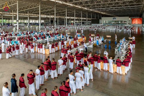 ภาพ No.350053:วันที่ 17-18 กันยายน พ.ศ. 2569 โครงการบรรพชาพัฒนาคุณธรรม จริยธรรม สำหรับนักเรียนนายสิบตำรวจ (นสต.) รุ่นที่ 16 ศูนย์ฝึกอบรมตำรวจภูธรภาค 1  ได้จัดกิจกรรม ณ สภาธรรมกายสากล ห้องแก้ว2