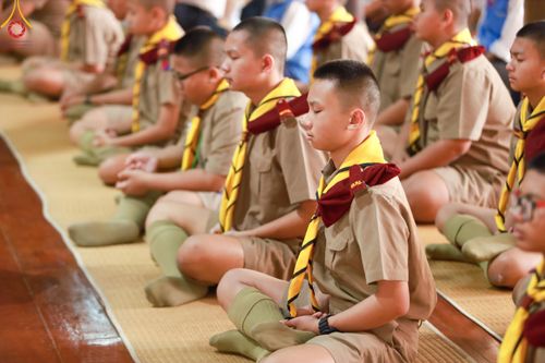 ภาพ No.191993:พิธีทอดผ้าป่าทำนุบำรุงศาสนสถาน ณ วัดสรรเพชญ ต.ยายชา อ.สามพราน จ.นครปฐม ในโครงการธรรมยาตรา กตัญญูบูชา มหาปูชนียาจารย์ พระมงคลเทพมุนี(สด จนฺทสโร) พระผู้ปราบมาร อนุสรณ์สถาน 7 แห่ง ปีที่ 13 วันที่ 9 มกราคม พ.ศ. 2568