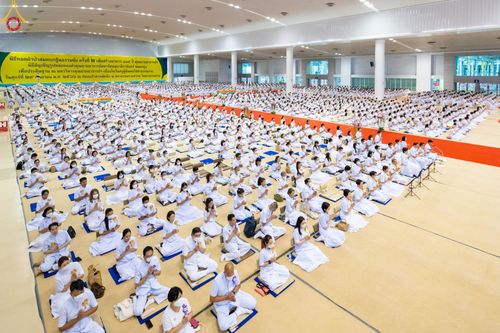 ภาพ No.88978:พิธีทอดผ้าป่าสมทบกฐินครั้งที่ 2 วันศุกร์ที่ 29 กันยายน พ.ศ. 2566 วันเพ็ญขึ้น 15 ค่ำ เดือน 10 ณ ห้องแก้วสารพัดนึก 1 วัดพระธรรมกาย