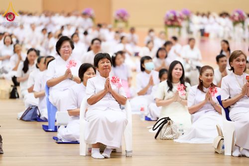 ภาพ No.232541:วันอาทิตย์ที่ 6 กรกฏาคม พ.ศ. 2568 พิธีมุทิตาสักการะพระครูสัญญาบัตร ปีพุทธศักราช 2568 ณ ห้องแก้วสารพัดนึก2 สภาธรรมกายสากล วัดพระธรรมกาย