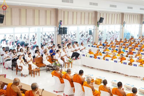 ภาพ No.123910:พิธีถวายสังฆทาน 323 วัด 4 จังหวัดชายแดนภาคใต้ ครั้งที่ 166 ณ ศูนย์ปฏิบัติธรรมภาคใต้ อ.บางกล่ำ จ.สงขลา วันเสาร์ที่ 17 กุมภาพันธ์ พ.ศ. 2567
