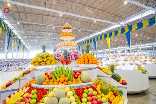 ภาพ No.126652:พิธีบูชาข้าวพระ ในวันอาทิตย์ต้นเดือนที่ 3 มีนาคม พ.ศ. 2567 ณ วัดพระธรรมกาย จ.ปทุมธานี