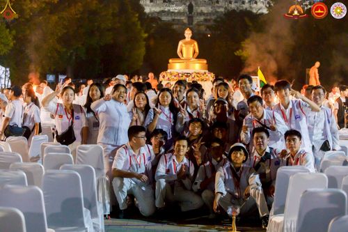 ภาพ No.224769:วันที่ 11 -12 พฤษภาคม พ.ศ. 2568 คณะพระอาจารย์ เจ้าหน้าที่ อาสาสมัคร นักศึกษา ทั้งชาวอินโดนีเซีย และชาวไทย ร่วมแรงร่วมใจ เตรียมงาน เก็บงาน ในวันวิสาขบูชา ณ พระมหาเจดีย์บรมพุทโธ ประเทศอินโดนีเซีย