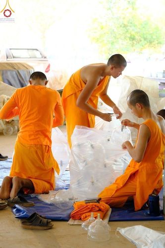 ภาพ No.128057:V.32 เต็มที่เพื่อบางกล่ำ การเตรียมงานของเจ้าหน้าที่หน่วยงานต่างๆ  เพื่องานธรรมยาตราอัญเชิญพระบรมสารีริกธาตุ ประดิษฐาน ณ ศูนย์ปฏิบัติธรรมภาคใต้ อ.บางกล่ำ จ.สงขลา ระหว่างวันที่ 9-10 มีนาคม พ.ศ. 2567