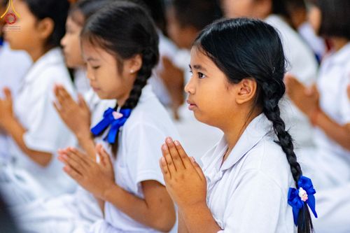 ภาพ No.195084:พิธีทอดผ้าป่าทำนุบำรุงศาสนสถาน ณ วัดไผ่โรงวัว ต.บางตาเถร อ.สองพี่น้อง จ.สุพรรณบุรี ในโครงการธรรมยาตรา กตัญญูบูชา มหาปูชนียาจารย์ พระมงคลเทพมุนี(สด จนฺทสโร) พระผู้ปราบมาร อนุสรณ์สถาน 7 แห่ง ปีที่ 13 วันที่ 13 มกราคม พ.ศ. 2568