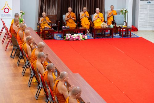ภาพ No.149458:พิธีทักษิณานุปทานแด่บรรพชนตระกูลผ่องสวัสดิ์ และหมู่ญาติที่ล่วงลับไปแล้ว ประจำปี ครั้งที่ 19 วันพฤหัสบดีที่ 22 สิงหาคม พ.ศ. 2567 ณ พระมหาเจดีย์ทัตตชีโว ศูนย์อบรมเยาวชนกาญจนบุรี