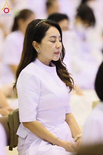 ภาพ No.209566:วันอาทิตย์ที่ 2 มีนาคม พ.ศ. 2568 พิธีบูชาข้าวพระ ณ สภาธรรมกายสากล วัดพระธรรมกาย