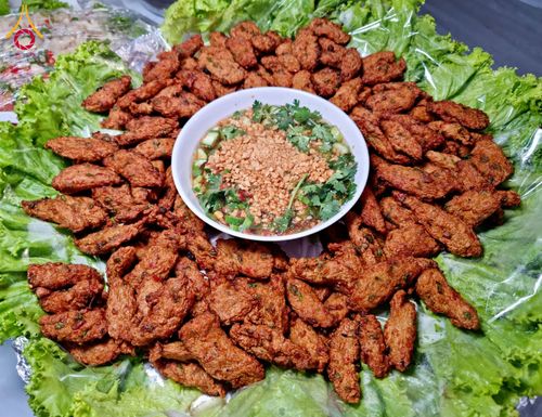 ภาพ No.119095:พิธีถวายภัตตาหารเป็นสังฆทาน แด่คณะพระธรรมยาตรา วันที่ 27 มกราคม พ.ศ. 2567 ณ อนุสรณ์สถานบางปลา จ.นครปฐม