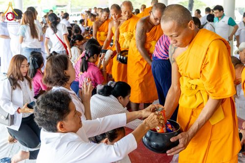 ภาพ No.212459:วันเสาร์ที่ 22 มีนาคม พ.ศ. 2568 พิธีถวายสังฆทานแด่คณะสงฆ์ 323 วัด ปีที่ 21 ครั้งที่ 175 พิธีมอบกองทุนหนุนแรงใจช่วยครูใต้ ปีที่ 18 ครั้งที่ 139 และพิธีทำบุญอุทิศส่วนกุศลให้ผู้วายชนม์ ณ ศูนย์ปฏิบัติธรรมภาคใต้ อำเภอบางกล่ำ จังหวัดสงขลา