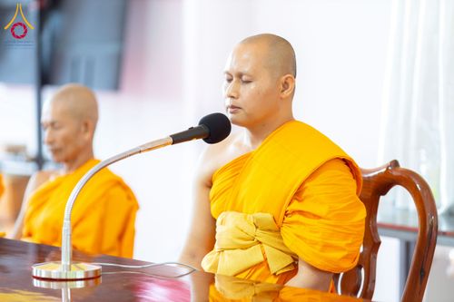 ภาพ No.274656:วันอาทิตย์ที่ 23 พฤศจิกายน พ.ศ. 2568 พิธีทอดผ้าป่าสามัคคี เพื่อระดมทุนสร้างกุฏิที่พักสามเณร ณ ศูนย์ปฏิบัติธรรมสวนผึ้ง จ.ราชบุรี