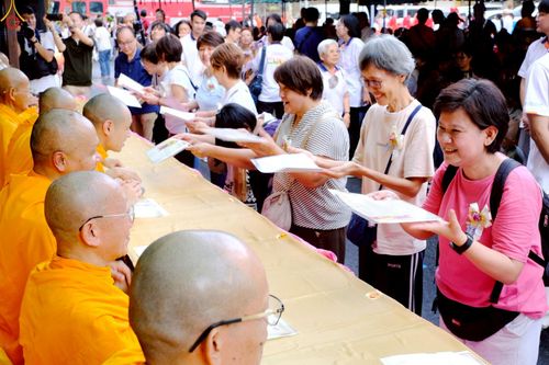 ภาพ No.238197:วันเสาร์ที่ 9 สิงหาคม พ.ศ. 2568 พิธีไถ่ชีวิตโค-โคท้อง 162 ตัว ณ ใจกลางนครหาดใหญ่ จ.สงขลา