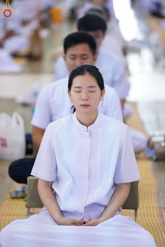 ภาพ No.151191:พิธีบูชาข้าวพระ ในวันอาทิตย์ต้นเดือน วันที่ 1 กันยายน พ.ศ. 2567 ณ สภาธรรมกายสากล วัดพระธรรมกาย