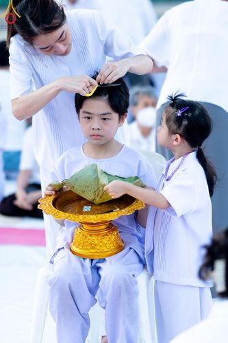 ภาพ No.132677:พิธีปลงผมยุวธรรมทายาท รุ่นที่ 32 มัชฌิมธรรมทายาท รุ่นที่ 28 ณ ลานธรรม วัดพระธรรมกาย วันเสาร์ที่ 30 มีนาคม พ.ศ. 2567