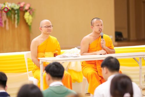 ภาพ No.177908:การอบรมโครงการตอบปัญหาธรรมะ "ทางก้าวหน้า" ครั้งที่ 42 SUPERVISOR รอบ Final Course วันที่ 23-24 พฤศจิกายน พ.ศ.2567 ณ ห้องแก้วสารพัดนึก 2 สภาธรรมกายสากล วัดพระธรรมกาย ปทุมธานี