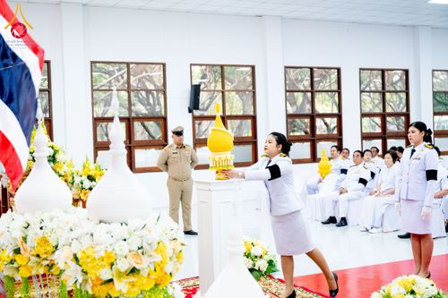 ภาพ No.276043:วันที่ 5 ธันวาคม พ.ศ. 2568 พสกนิกรอำเภอคลองหลวง พร้อมใจบำเพ็ญกุศลอุทิศถวาย “ในหลวงรัชกาลที่ 9” น้อมรำลึกในพระมหากรุณาธิคุณ เนื่องในวันคล้ายวันพระบรมราชสมภพ วันชาติ และวันพ่อแห่งชาติ ณ อาคารปลูกศรัทธา 2 วัดพระธรรมกาย อำเภอคลองหลวง จังหวัดปทุมธานี