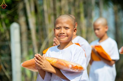 ภาพ No.63030:Photo Story  มหัศจรรย์วัดดงดินแดง Episode 2 โครงการบรรพชาอุปสมบทหมู่ ฟื้นฟูพระพุทธศาสนาทั่วไทย ณ วัดดงดินแดง อ.อมก๋อย จ.เชียงใหม่ วันที่ 3 เมษายน พ.ศ. 2567