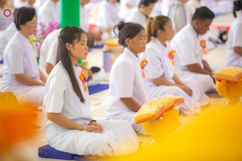 ภาพ No.136303:พิธีอุปสมบทสามเณรเตรียมสถาบันธรรมชัย รุ่นที่ 21 ณ โบสถ์พระไตรปิฏก วัดพระธรรมกาย วันเสาร์ที่ 4 พฤษภาคม พ.ศ.2567