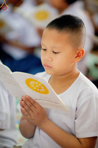 ภาพ No.192159:พิธีทอดผ้าป่าทำนุบำรุงศาสนสถาน ณ วัดนราภิรมย์ ตำบลนราภิรมย์ อำเภอบางเลน จังหวัดนครปฐม ในโครงการธรรมยาตรา กตัญญูบูชา มหาปูชนียาจารย์ พระมงคลเทพมุนี(สด จนฺทสโร) พระผู้ปราบมาร อนุสรณ์สถาน 7 แห่ง ปีที่ 13 วันที่ 9 มกราคม พ.ศ. 2568