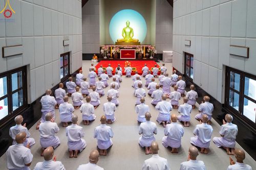 ภาพ No.141361:พิธีบรรพชาอุปสมบท โครงการอุปสมบทหมู่รุ่นผู้บริหาร รุ่นที่ 14 โครงการอุปสมบทหมู่ธรรมทายาท ระดับอุดมศึกษา รุ่นที่ 51 ภาคฤดูฝน ณ โบสถ์พระไตรปิฎก วัดพระธรรมกาย ในวันเสาร์ที่ 15 มิถุนายน พ.ศ. 2567