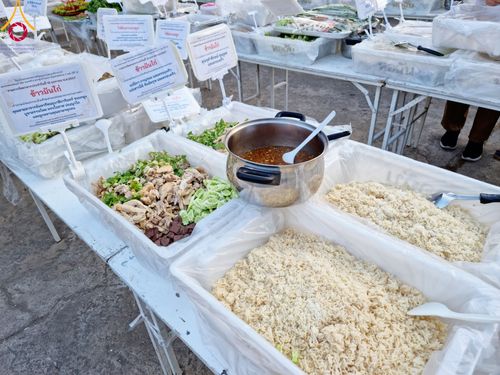 ภาพ No.112916:พิธีถวายภัตตาหารเป็นสังฆทาน แด่คณะพระธรรมยาตรา ปีที่ 12 วันที่ 15 มกราคม พ.ศ. 2567 ณ วัดสองพี่น้อง จ.สุพรรณบุรี